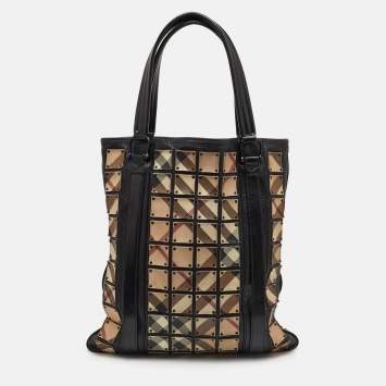 مملوكة مسبقًا Burberry Brooke Warrior Beige/Black Nova Check PVC and Leather Studded Tote