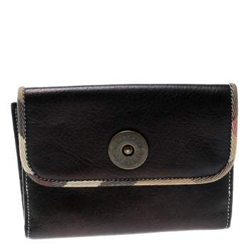 Pre Owned Burberry Metallic Black Leather Bifold Wallet