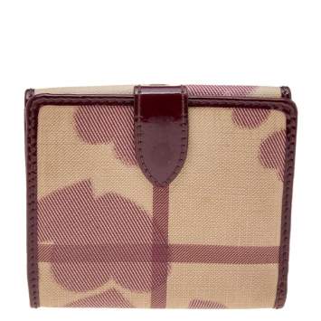 Pre Owned Burberry Burgundy/Beige Nova Check PVC And Patent Leather Heart Compact Wallet
