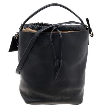Pre Owned Burberry Black Leather Susanna Bucket Bag