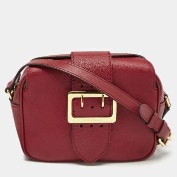 Pre Owned Burberry Red Leather Small Medley Buckle Crossbody Bag