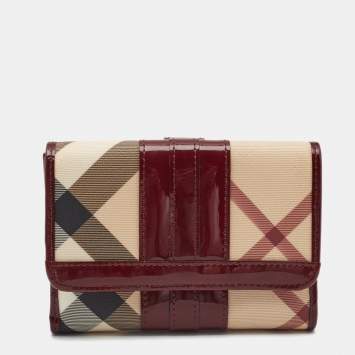 Pre Owned Burberry Novacheck PVC and Patent Leather Flap French Wallet