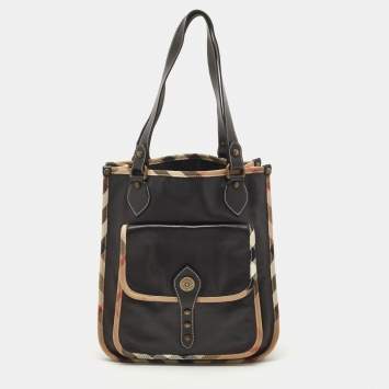 Pre Owned Burberry Black/Beige House Check Canvas and Leather Front Pocket Tote