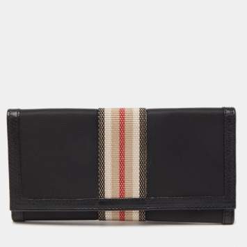 Pre Owned Burberry Black Nylon and Leather Flap Continental Wallet