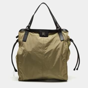 Pre Owned Burberry Military Green Nylon and Leather Buckleigh Tote