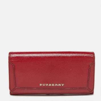 Pre Owned Burberry Red Patent Leather Flap Continental Wallet