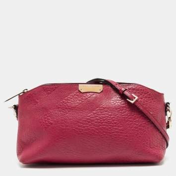 Pre Owned Burberry Magenta Embossed Check Leather Chichester Crossbody Bag