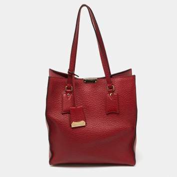 Pre Owned Burberry Red Grain Leather Woodbury Tote