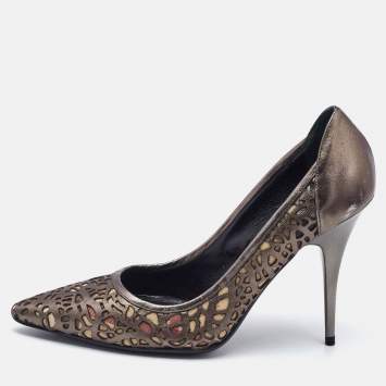 Burberry Metallic Grey Laser Cut Leather And Nova Check Pointed Toe Pumps Size 38