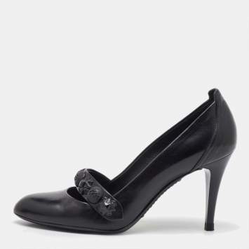 Pre Owned Burberry Black Leather Embellished Mary Jane Pumps Size 38