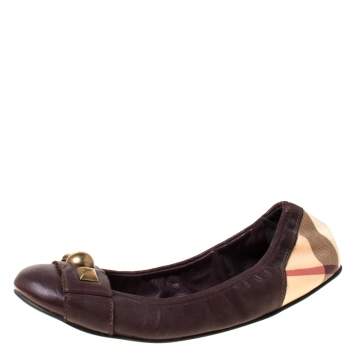 Pre Owned Burberry Dark Brown Nova Check PVC and Leather Studs Round Ballerina Flats Size 41