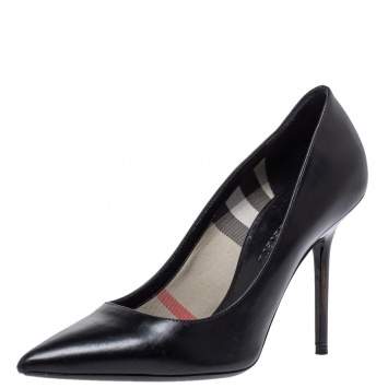 Pre Owned Burberry Black Leather Pointed Toe Pumps Size 37