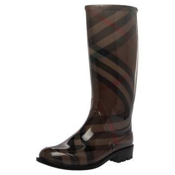 Pre Owned Burberry Brown Nova Check Rubber Rain Boots Size 41