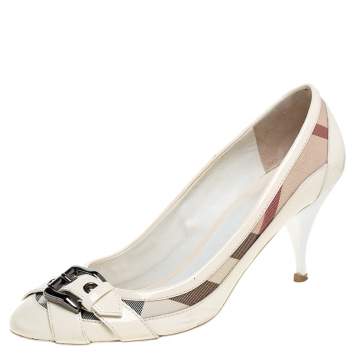 Pre Owned Burberry Cream Cream/Beige Patent Leather and Nova Check Canvas Buckle Pumps Size 38