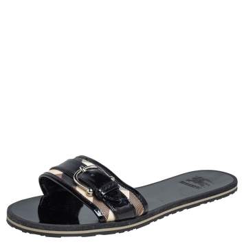 Pre Owned Burberry Black/Cream Check Canvas And Patent Leather Buckle Embellished Flat Sandals Size 37