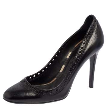 Pre Owned Burberry Black Leather Pumps Size 38
