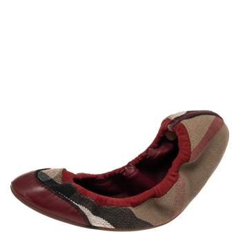 Pre Owned Burberry Red Leather And Nova Check Canvas Scrunch Ballet Flats Size 39