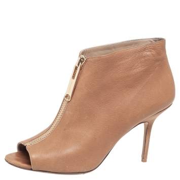 Pre Owned Burberry Beige Leather Peep Toe Front Zip Booties Size 39