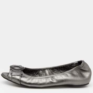 Pre Owned Burberry Metallic Grey Leather Peep Toe Scrunch Ballet Flats Size 36.5