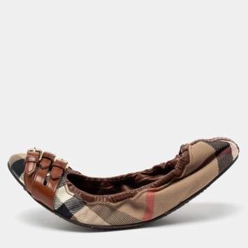 Pre Owned Burberry Novacheck Canvas and Leather Buckle Scrunch Ballet Flats Size 37.5