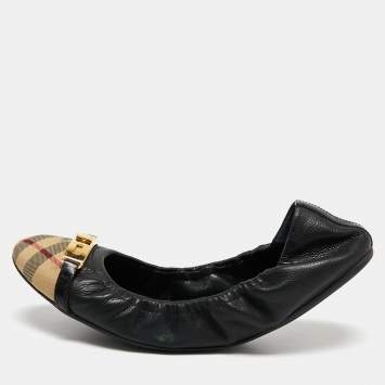 Pre Owned Burberry Black Leather And Canvas Scrunch Ballet Flats Size 39.5