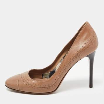 Pre Owned Burberry Brown Leather Round Toe Pumps Size 39