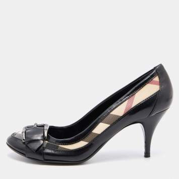 Pre Owned Burberry Black Monogram Canvas And Leather Buckle Detail Around Toe Pumps Size 39