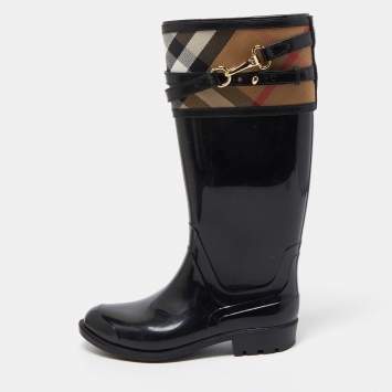 Pre Owned Burberry Black/Beige Rubber and Nova Check Canvas Rain Boots Size 36