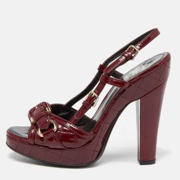 Pre Owned Burberry Burgundy Quilted Patent Leather Buckle Detail Platform Slingback Sandals Size 37