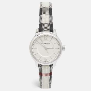 Pre Owned Burberry Silver Stainless Steel Leather Canvas The Classic BU10103 Women's Wristwatch 32 mm