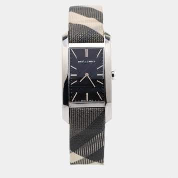 Pre Owned Burberry Black Stainless Steel Leather Nova Check BU9405 Women's Wristwatch 25 mm