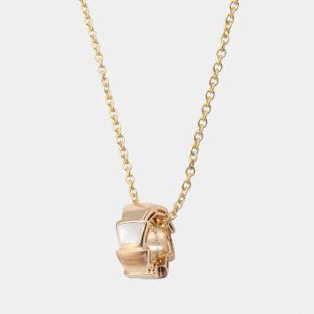 مملوكة مسبقًا 18K Yellow Gold Mother of Pearl Serpenti Viper Pendant Necklace