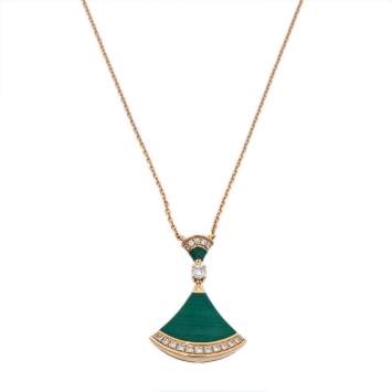 Pre Owned Bvlgari Divas' Dream Malachite & Diamond 18K Rose Gold Pendant Necklace