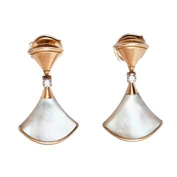 Pre Owned Bvlgari Divas' Dream Mother of Pearl Diamond 18K Rose Gold Earrings
