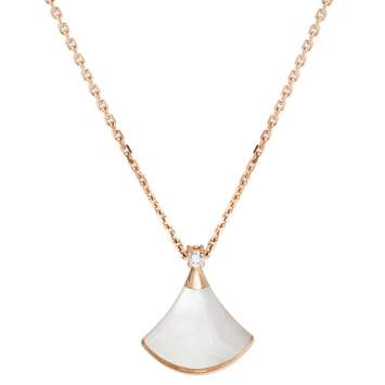 Pre Owned Bvlgari Divas' Dream Mother of Pearl Diamond 18K Rose Gold Pendant Necklace