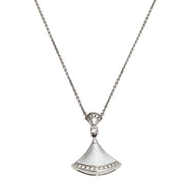 Pre Owned Bvlgari Divas' Dream Diamond 18k White Gold Pendant Necklace