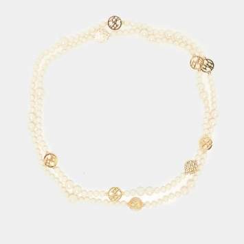Pre Owned Carolina Herrera A day for Love Logo Medallion Multi Strand Station Necklace