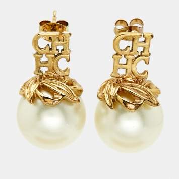 مملوكة مسبقًا Carolina Herrera CH Logo Faux Pearl Gold Tone Metal Earrings