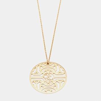 Pre Owned CH Carolina Herrera Gold Tone Medallion Pendant
