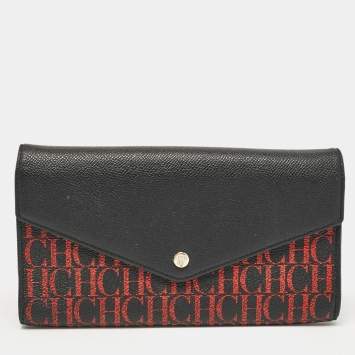 Pre Owned Carolina Herrera Black/Gold Monogram Coated Canvas and Leather Envelope Flap Clutch