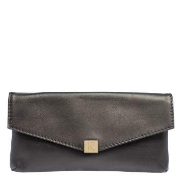 Pre Owned Carolina Herrera Metallic Leather Envelope Clutch