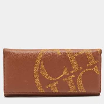 Pre Owned Carolina Herrera Brown Leather Logo Print Continental Wallet