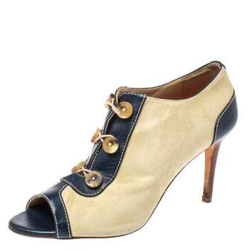 Pre Owned CH Carolina Herrera Light Beige Suede and Leather Booties Size 38