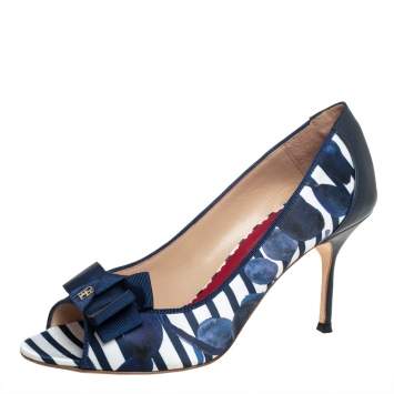 Pre Owned Carolina Herrera Blue/White Satin And Leather Bow Peep Toe Pumps Size 38