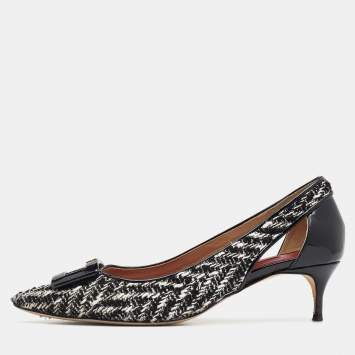 Pre Owned CH Carolina Herrera Black/White Fabric And Patent Leather Pointed Toe Pumps Size 40