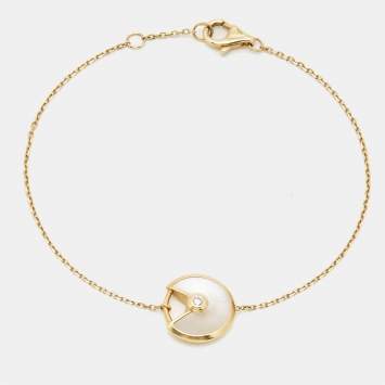 Pre Owned Cartier Amulette De Cartier Mother of Pearl Diamond 18k Yellow Gold Bracelet