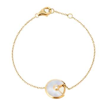 Pre Owned Cartier Amulette de Cartier Diamond Mother of Pearl 18K Yellow Gold Bracelet XS