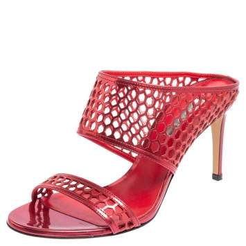 مملوكة مسبقًا Casadei Metallic Red Patent Leather Candylux Slide Sandals Size 37