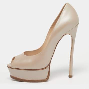 Pre Owned حذاء كعب عالي كاسادي جلد بيج - كريمي مقدمة مفتوحة نعل سميك مقاس 37