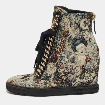 Pre Owned حذاء رياضي كاسادي قماش جاكار مطبوع متعدد الألوان برباط وسلسلة كعب روكي مقاس 39